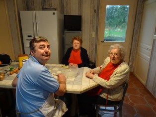 famille d'accueil , personnes âgées , bécourt