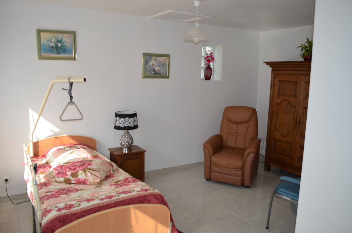 famille d'accueil personne agée