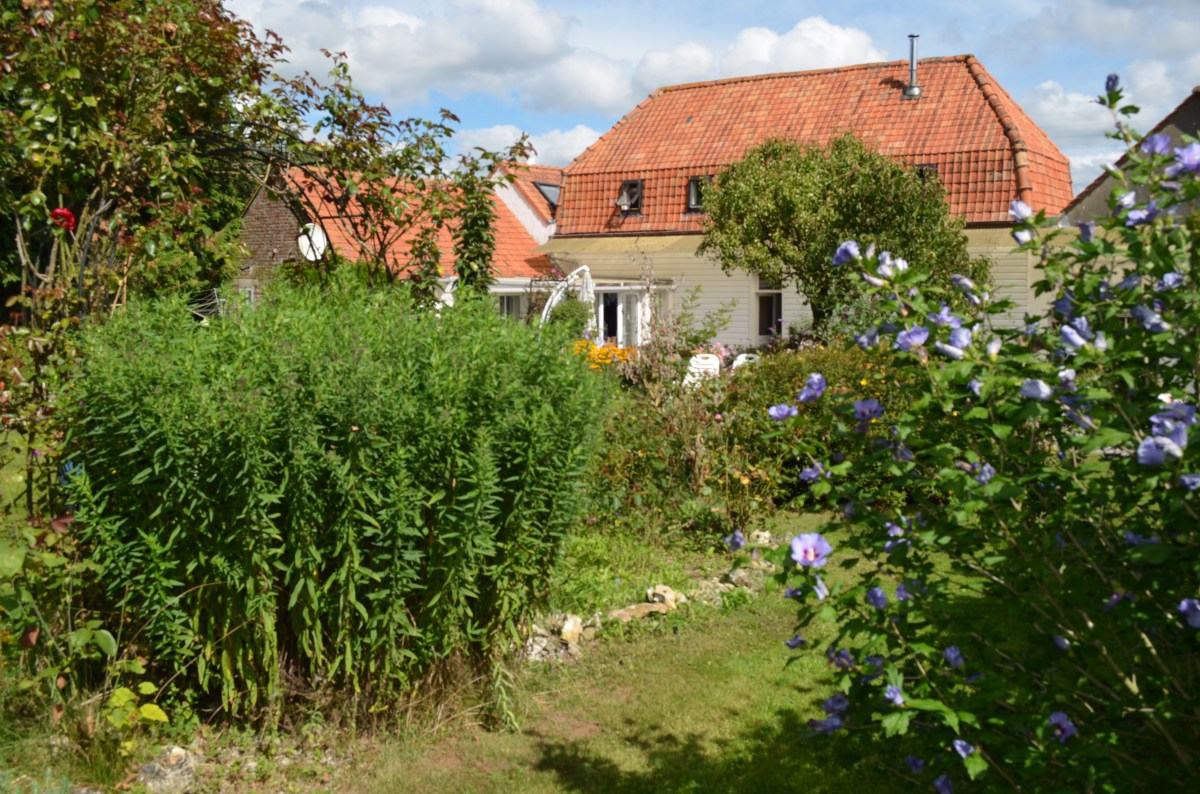 famille d'accueil , personnes âgées , bécourt