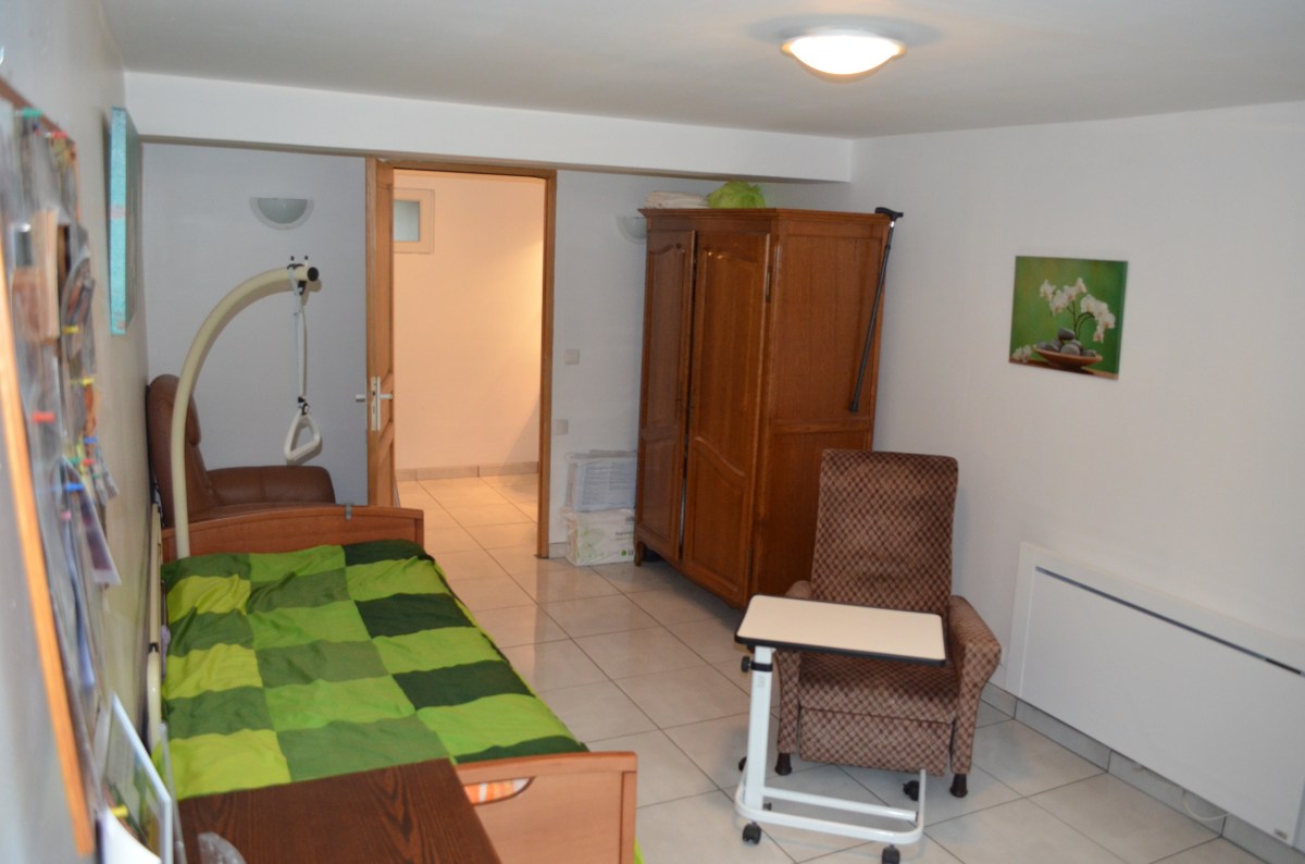 famille d'accueil , personne agées