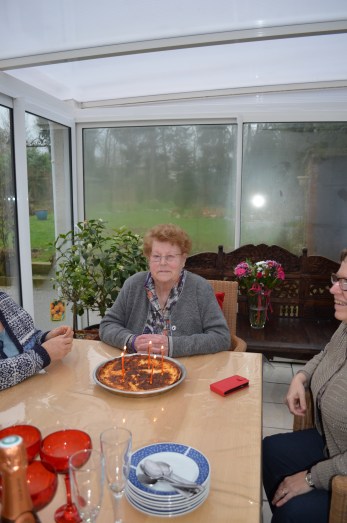 famille d'accueil , personnes âgées , bécourt