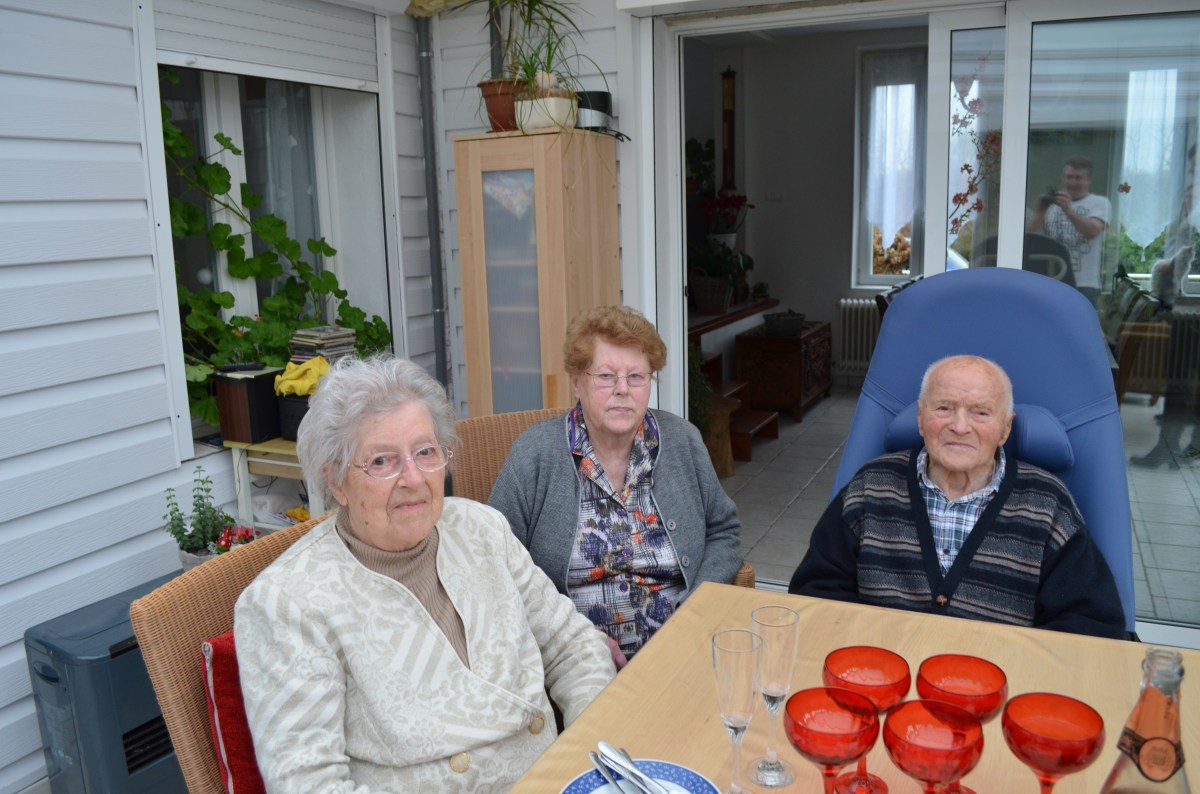 famille d'accueil , personnes âgées , bécourt