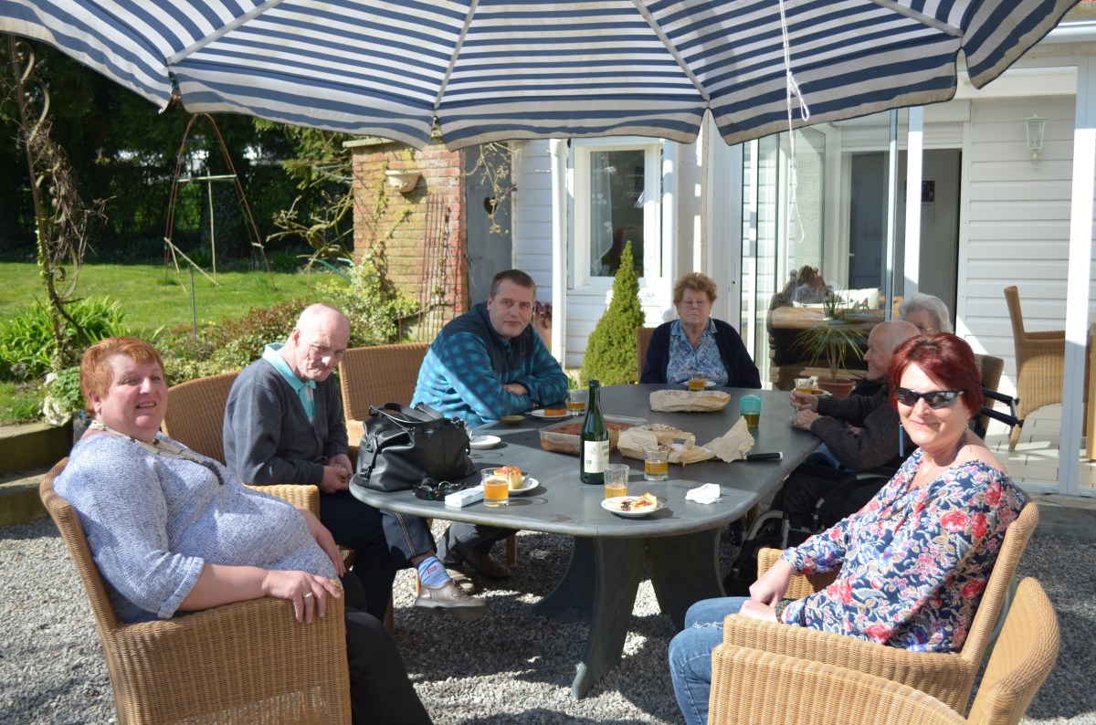 famille d'accueil , personnes âgées , bécourt , pas de calais