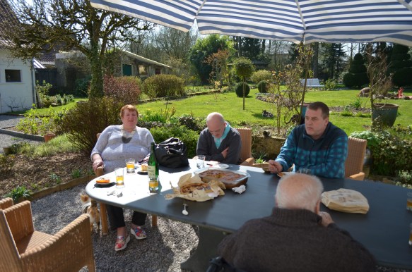 famille d'accueil , personnes âgées , bécourt , pas de calais