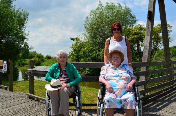 famille d'accueil , personnes âgées , bécourt , pas de calais