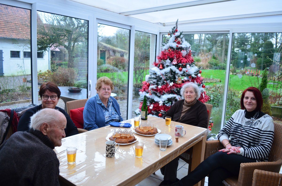 famille d'accueil , personnes âgées , bécourt , pas de calais