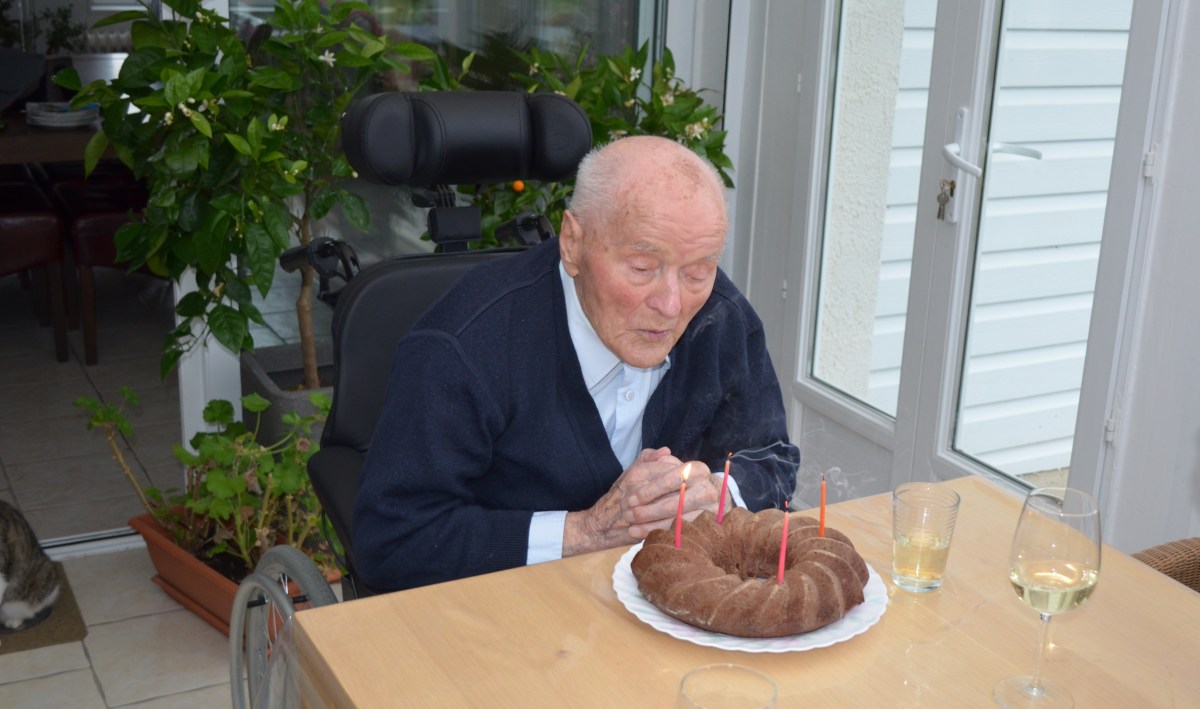 famille d'accueil , pas de calais , bécourt , personnes âgées