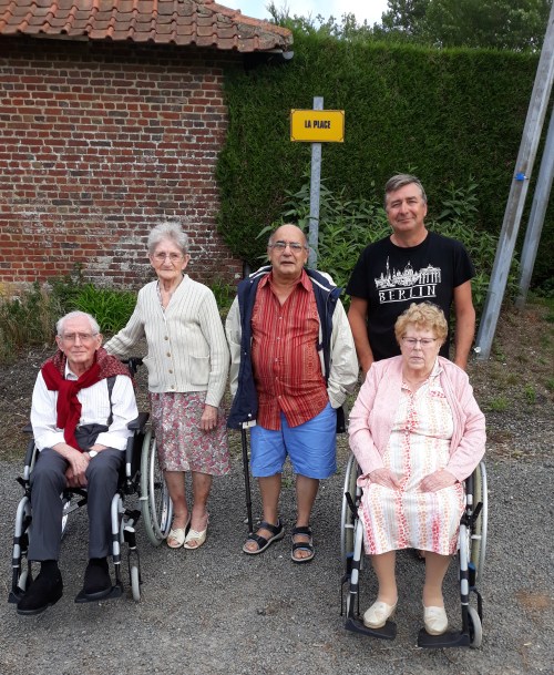 famille d'accueil , personnes âgées , bécourt , pas de calais