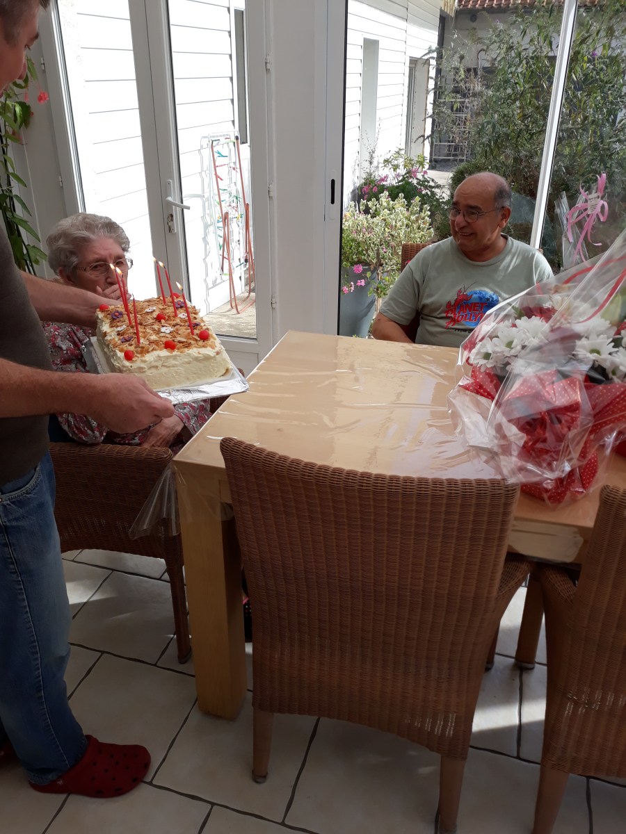 famille d'accueil , personnes âgées , bécourt , pas de calais