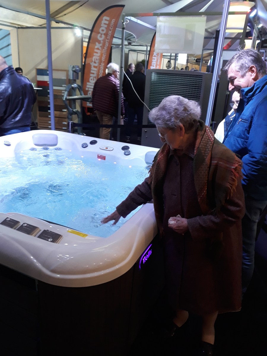 famille d'accueil , personnes âgées , bécourt , pas de calais