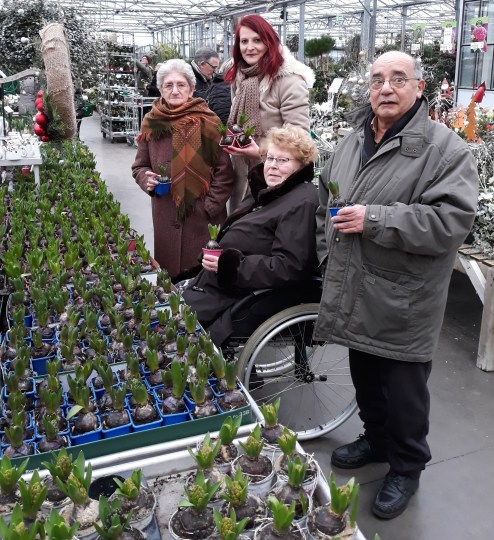 famille d'accueil , pas de calais , bécourt , personnes âgées