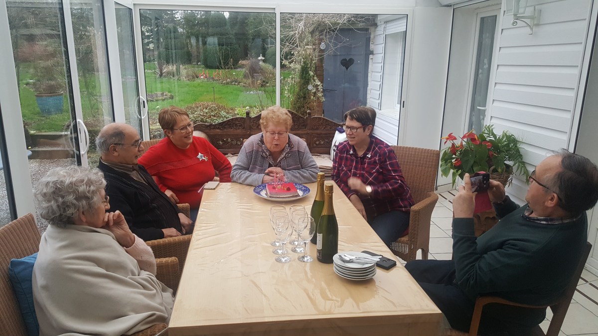 famille d'accueil , personnes âgées , béourt , pas de calais