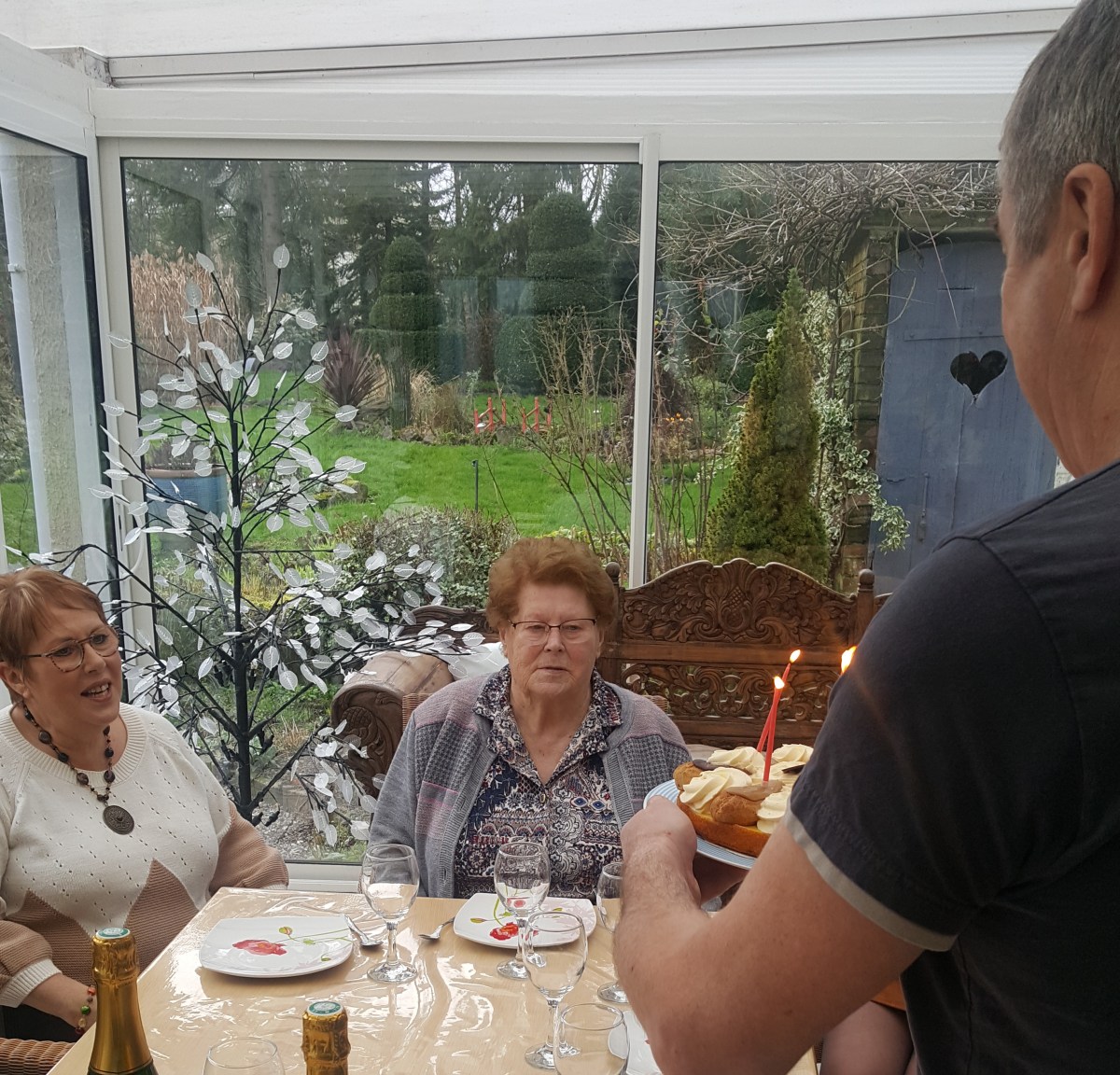 famille d'accueil , personnes âgées , bécourt , pas de calais