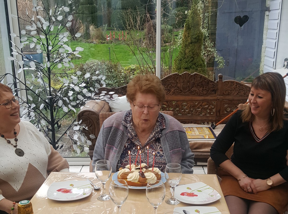 famille d'accueil , personnes âgées , bécourt , pas de calais