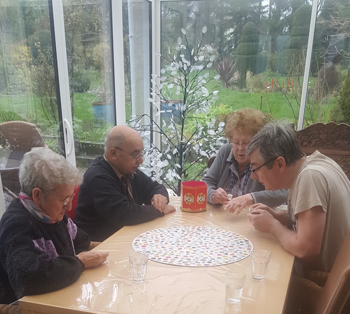 famille d'accueil , personnes âgées , bécourt , pas de calais