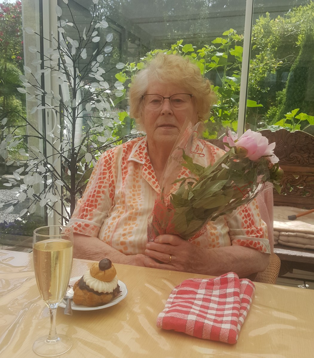 famille d'accueil , personnes âgées , bécourt , pas de calais