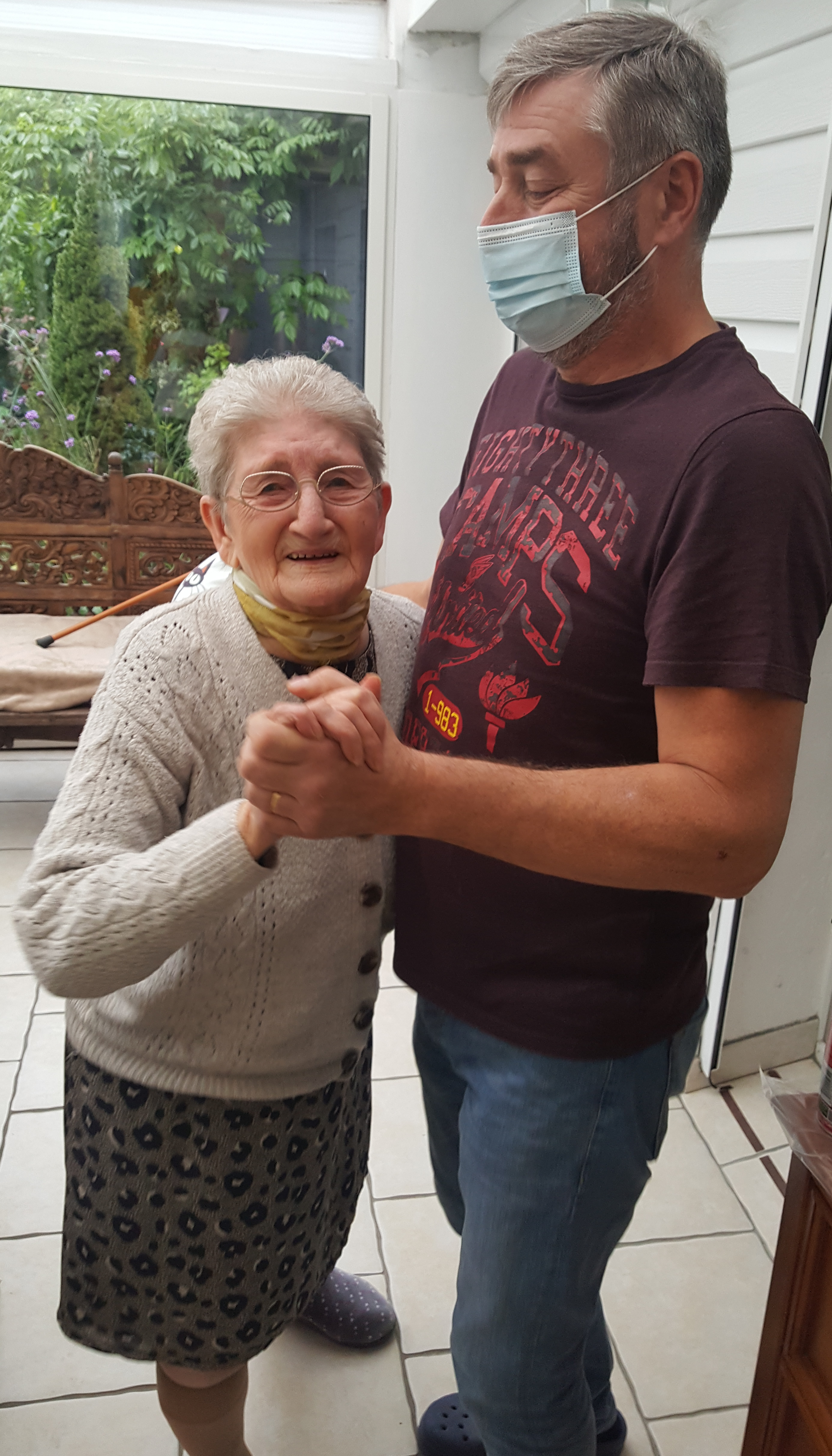 famille d'accueil , personnes âgées , bécourt , pas de calais