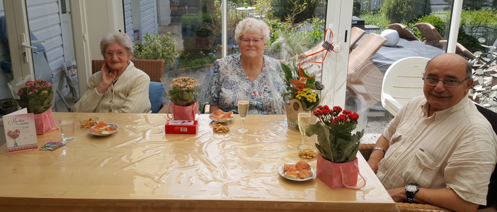 famille d'accueille , personnes âgées , bécourt , pas de calais
