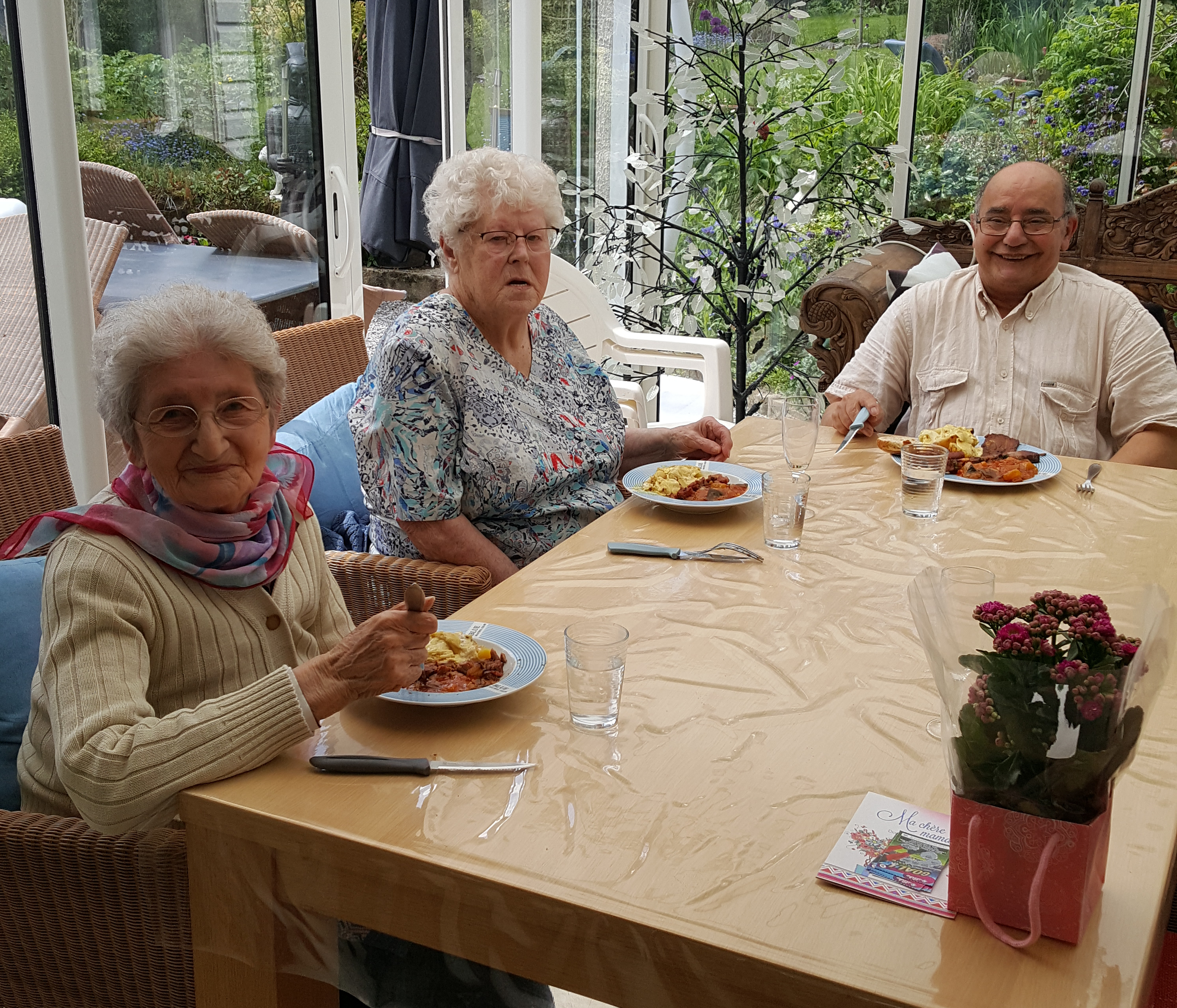 famille d'accueille , personnes âgées , bécourt , pas de calais