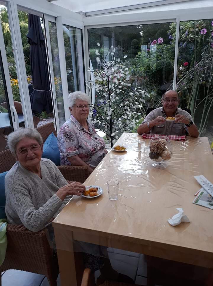 famille d'accueil , personne âgée , bécourt , pas de calais